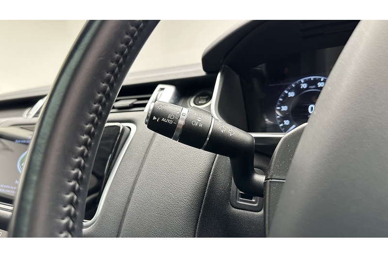 Land Rover Range Rover Sport P400e HSE - U2006