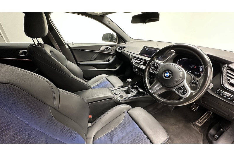 BMW 2 Series Gran Coupe 218i M Sport - U2008