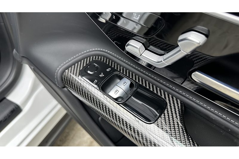 Mercedes-Benz AMG GT 63 V8 BiTurbo Ultimate - U2013