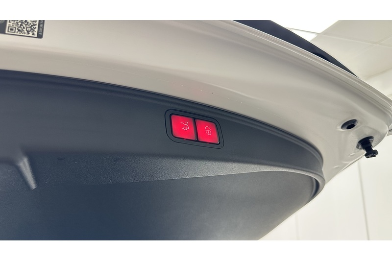 Mercedes-Benz AMG GT 63 V8 BiTurbo Ultimate - U2013