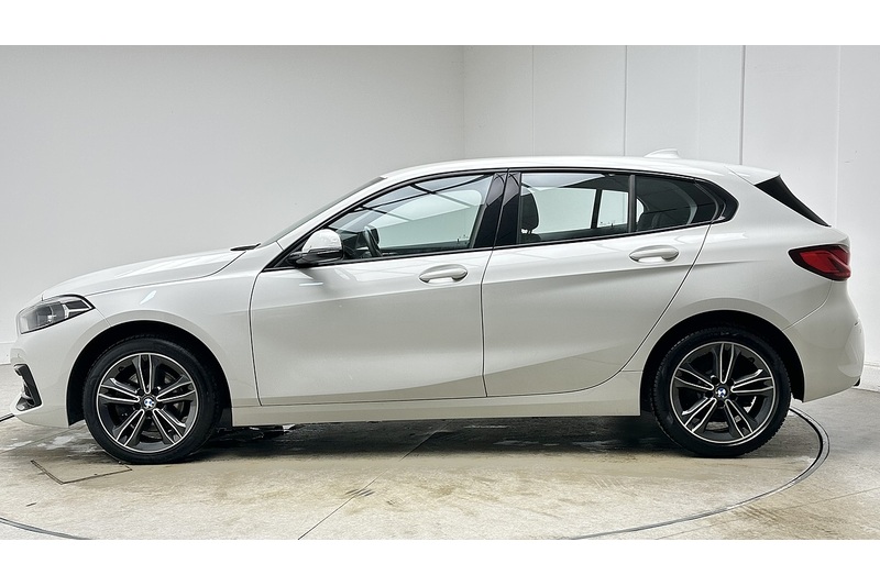 BMW 1 Series 118i Sport - U2014