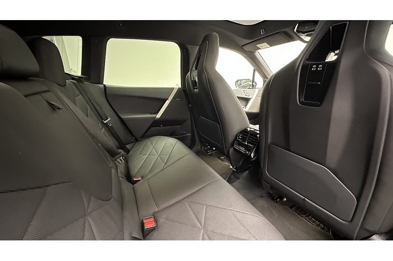 BMW iX 50 M Sport Edition - U2016