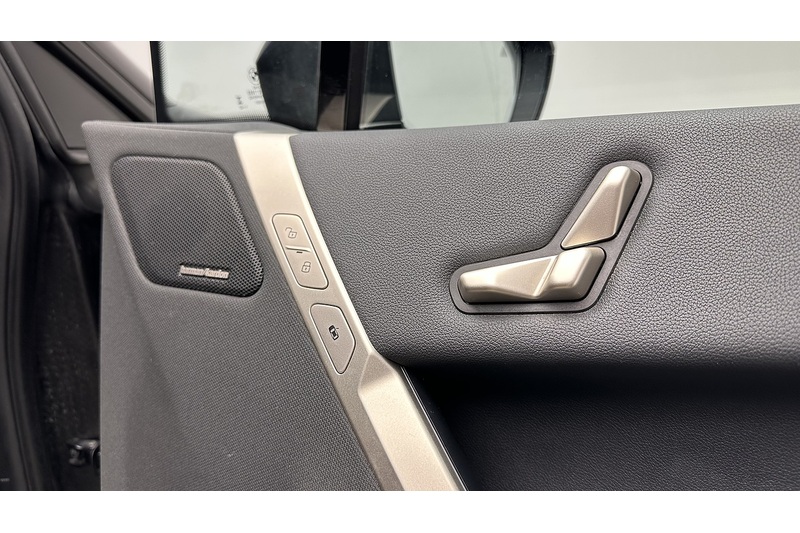 BMW iX 50 M Sport Edition - U2016