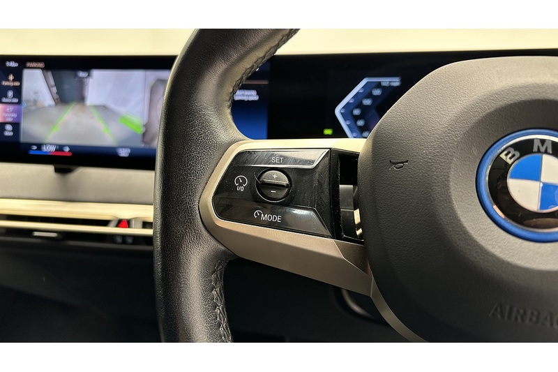 BMW iX 50 M Sport Edition - U2016