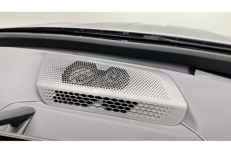 BMW iX 50 M Sport Edition - U2016