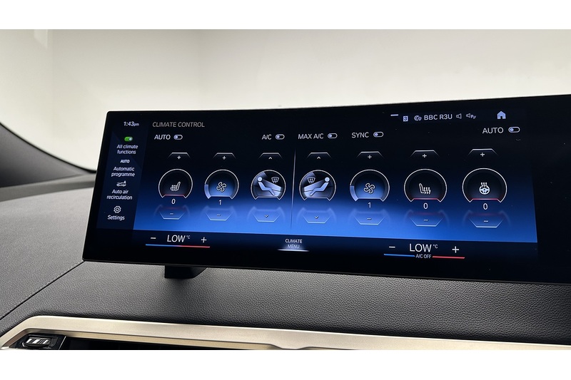 BMW iX 50 M Sport Edition - U2016