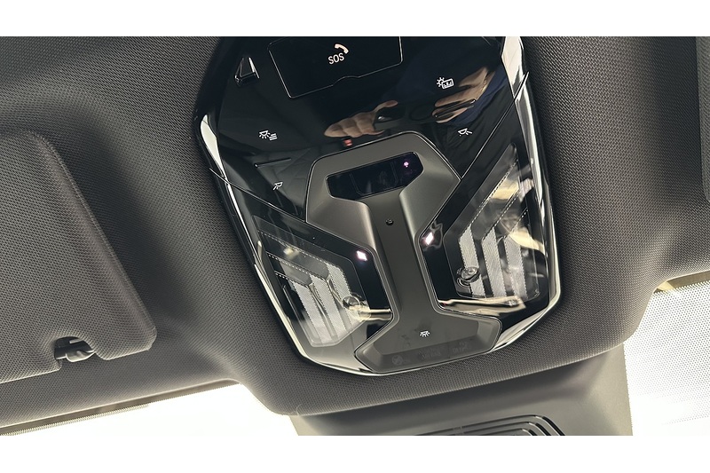 BMW iX 50 M Sport Edition - U2016