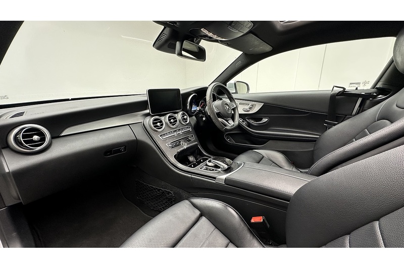 Mercedes-Benz C Class C250d AMG Line - U2022