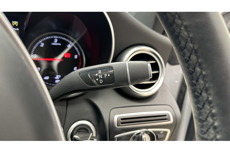 Mercedes-Benz C Class C250d AMG Line - U2022