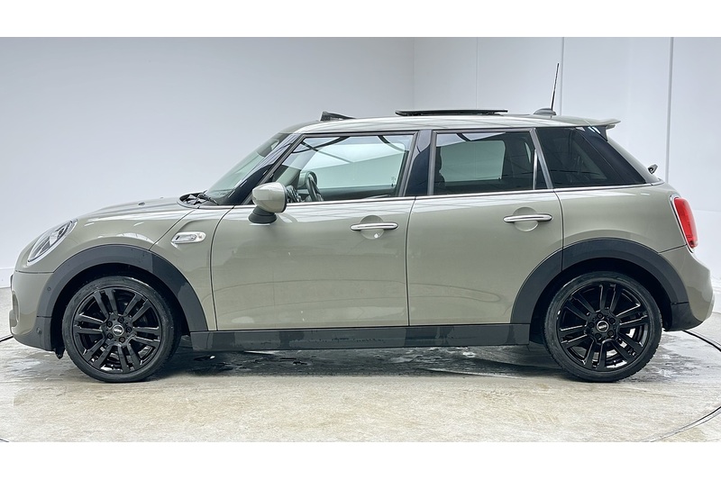 MINI Hatch Cooper S Exclusive - U2025