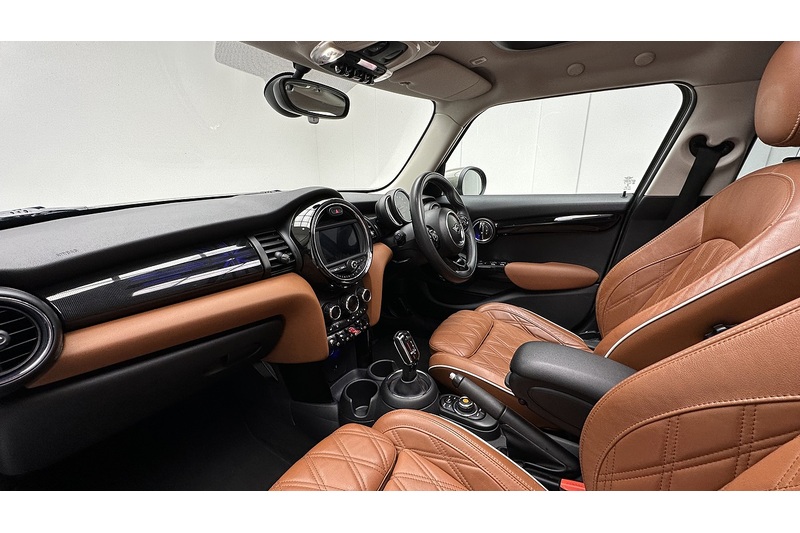 MINI Hatch Cooper S Exclusive - U2025