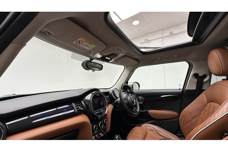 MINI Hatch Cooper S Exclusive - U2025