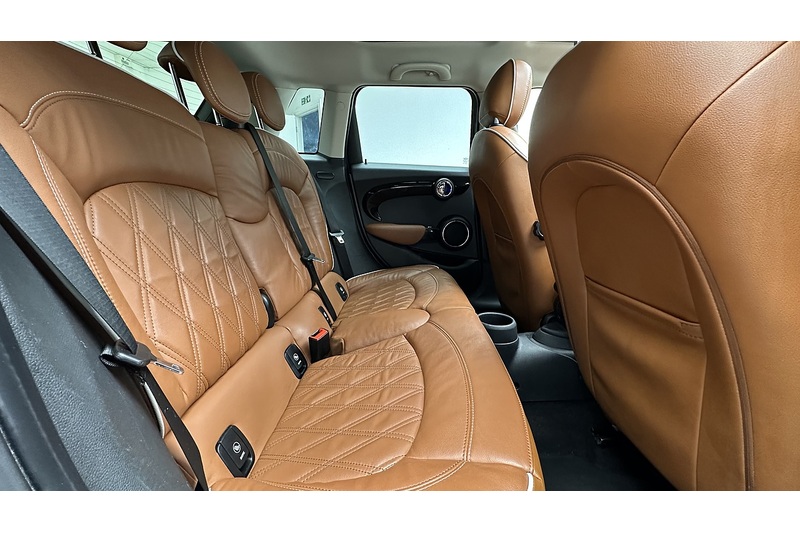 MINI Hatch Cooper S Exclusive - U2025