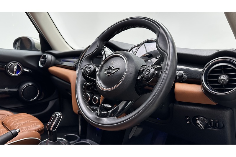 MINI Hatch Cooper S Exclusive - U2025