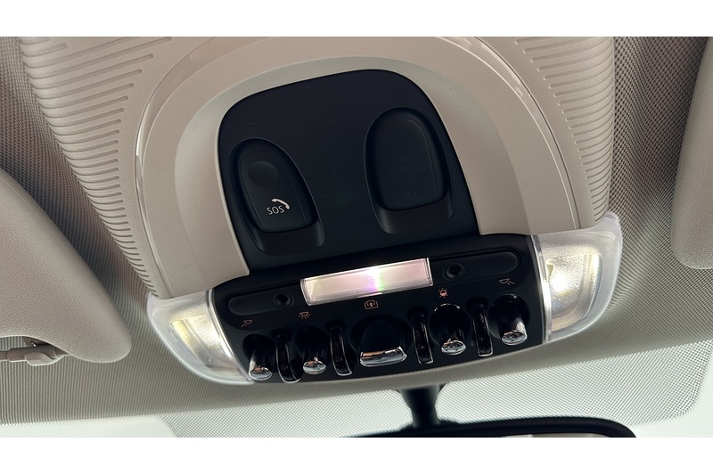 MINI Hatch Cooper S Exclusive - U2025