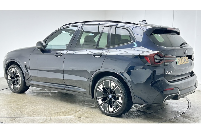 BMW iX3 M Sport Pro - U2046