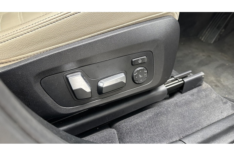 BMW iX3 M Sport Pro - U2046