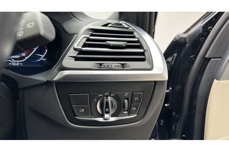 BMW iX3 M Sport Pro - U2046