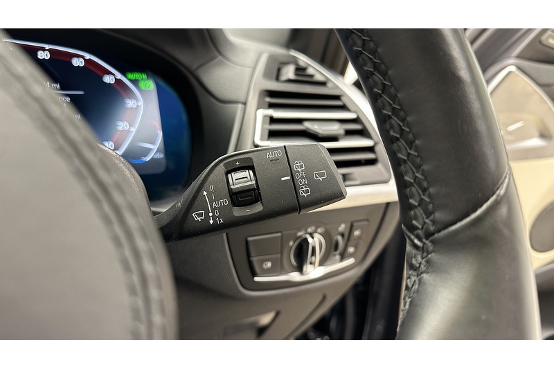 BMW iX3 M Sport Pro - U2046