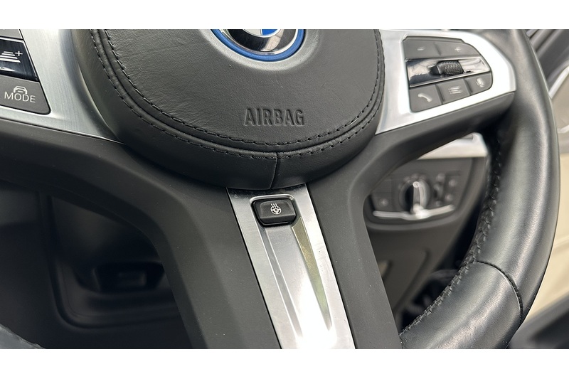 BMW iX3 M Sport Pro - U2046