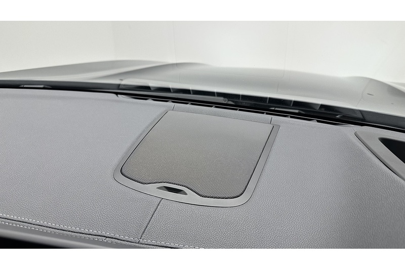 BMW iX3 M Sport Pro - U2046