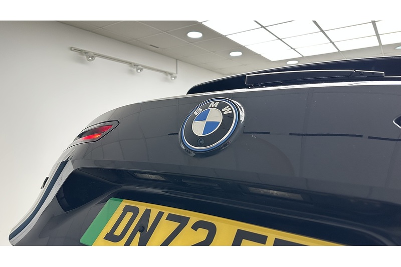 BMW iX 40 M Sport Edition - U2074