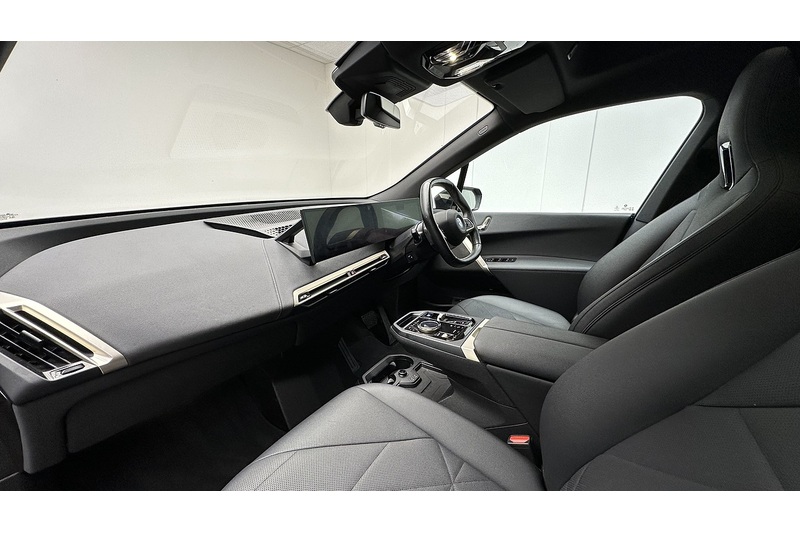 BMW iX 40 M Sport Edition - U2074