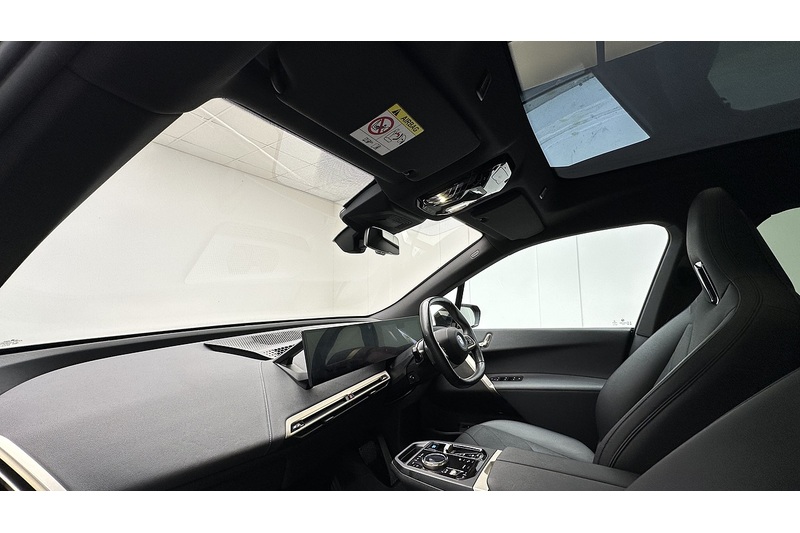 BMW iX 40 M Sport Edition - U2074