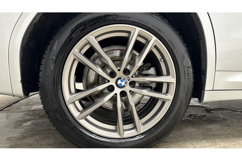 BMW X3 20i M Sport - U2076