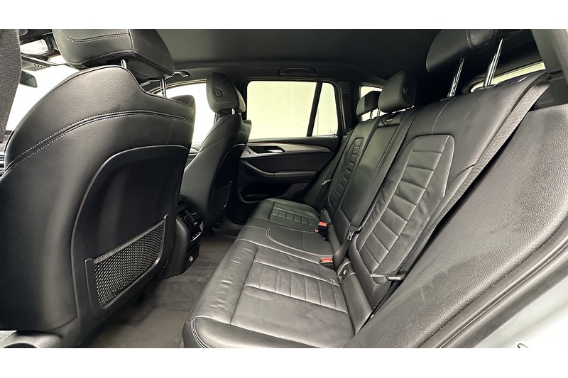 BMW X3 20i M Sport - U2076