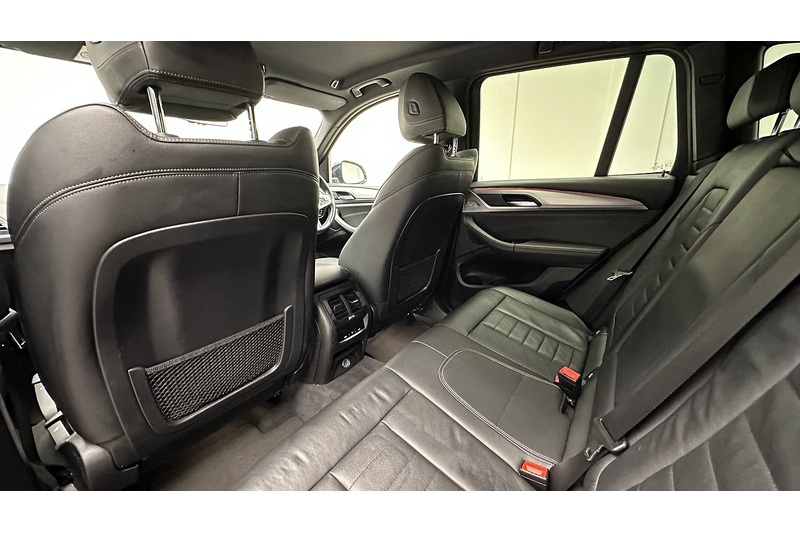 BMW X3 20i M Sport - U2076