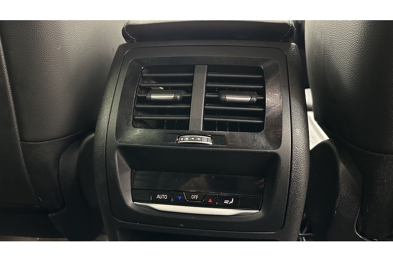 BMW X3 20i M Sport - U2076