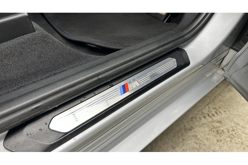 BMW X3 20i M Sport - U2076