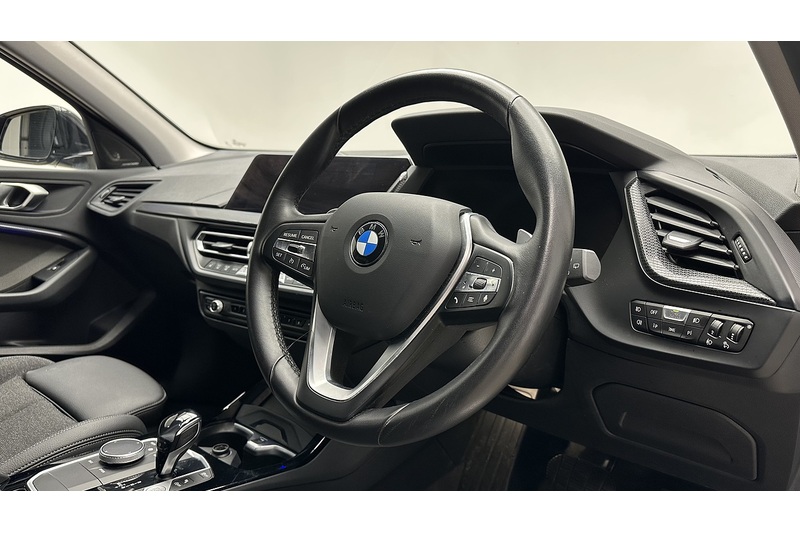 BMW 1 Series 118d Sport - U2081