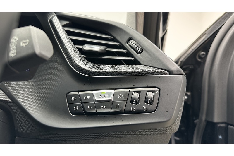 BMW 1 Series 118d Sport - U2081