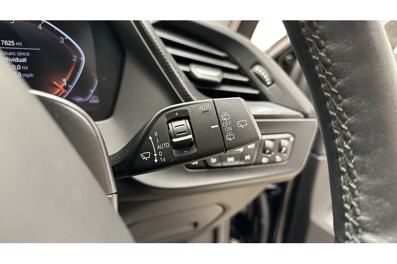 BMW 1 Series 118d Sport - U2081