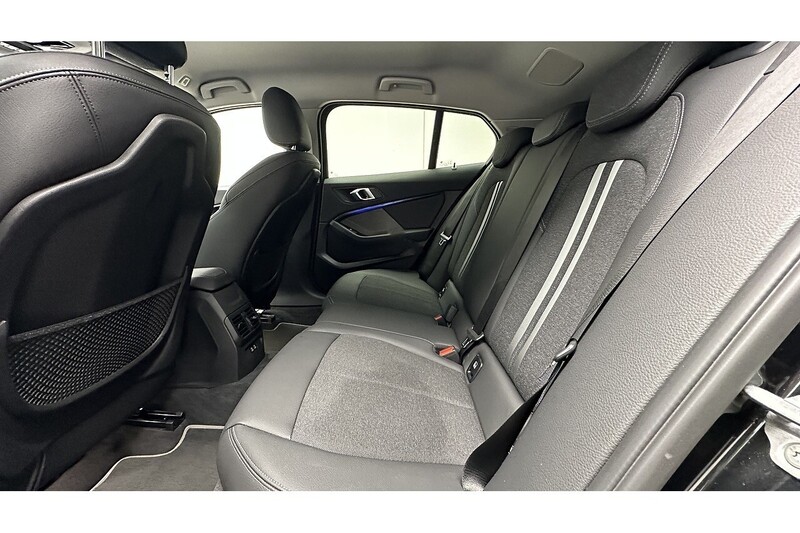 BMW 1 Series 118d Sport - U2081