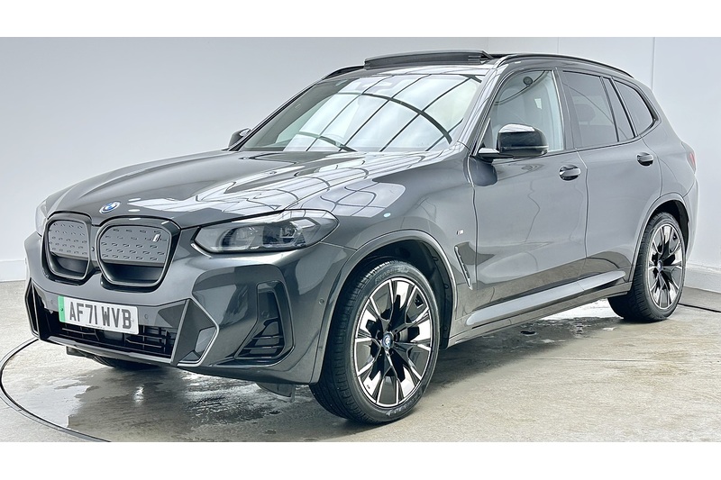 BMW iX3 M Sport Pro - U2082