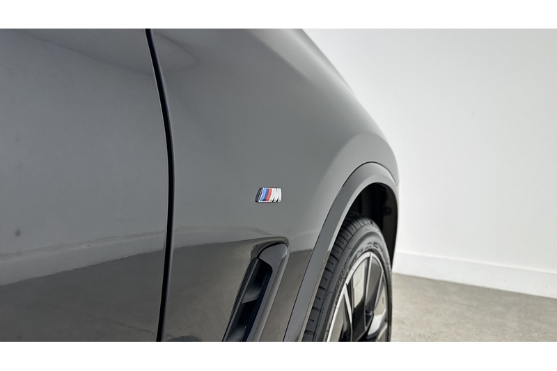 BMW iX3 M Sport Pro - U2082