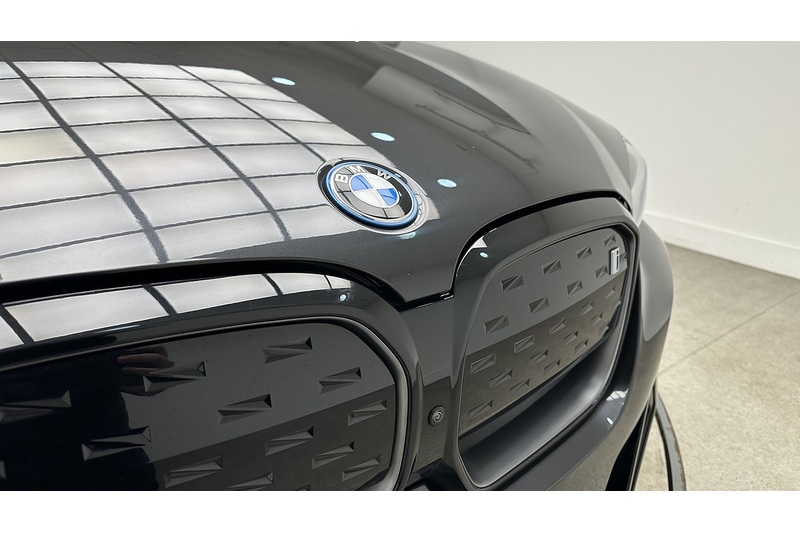 BMW iX3 M Sport Pro - U2082