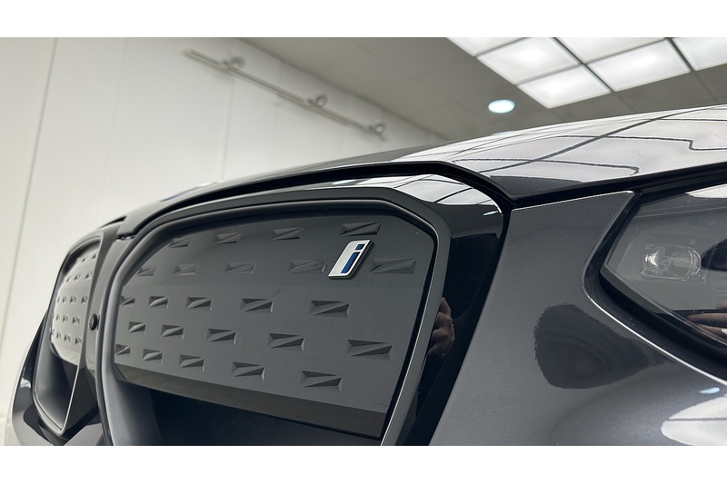 BMW iX3 M Sport Pro - U2082