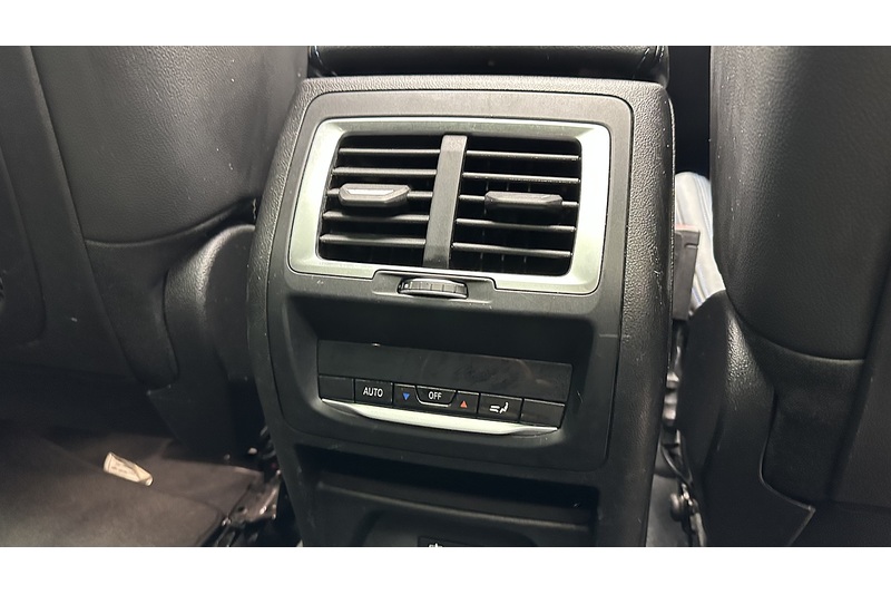 BMW iX3 M Sport Pro - U2082