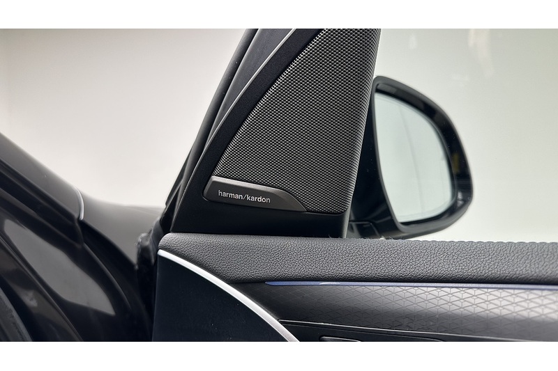 BMW iX3 M Sport Pro - U2082