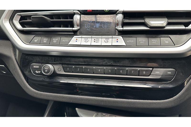 BMW iX3 M Sport Pro - U2082