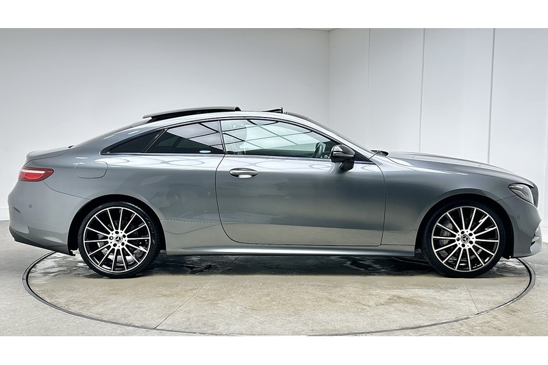 Mercedes-Benz E Class E300 AMG Line - U2094