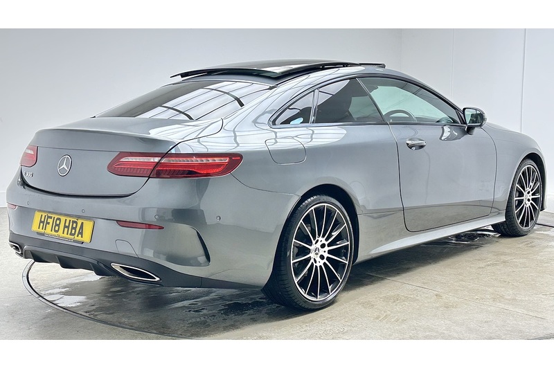 Mercedes-Benz E Class E300 AMG Line - U2094