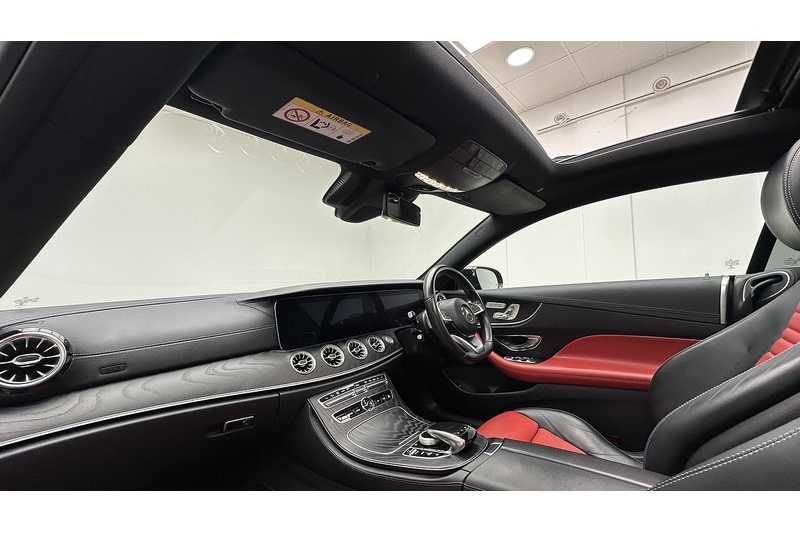 Mercedes-Benz E Class E300 AMG Line - U2094