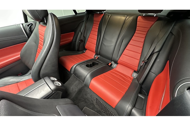 Mercedes-Benz E Class E300 AMG Line - U2094