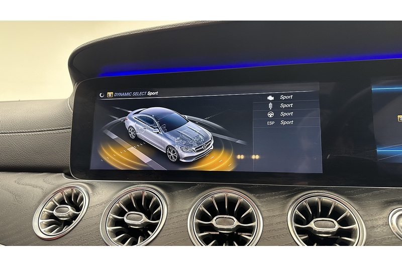 Mercedes-Benz E Class E300 AMG Line - U2094