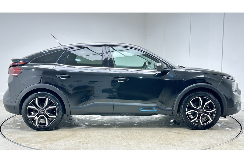 Citroen e-C4 Shine Plus - U2125